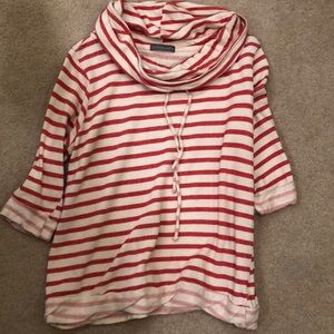 Loveappella 3/4 sleeve sweatshirt